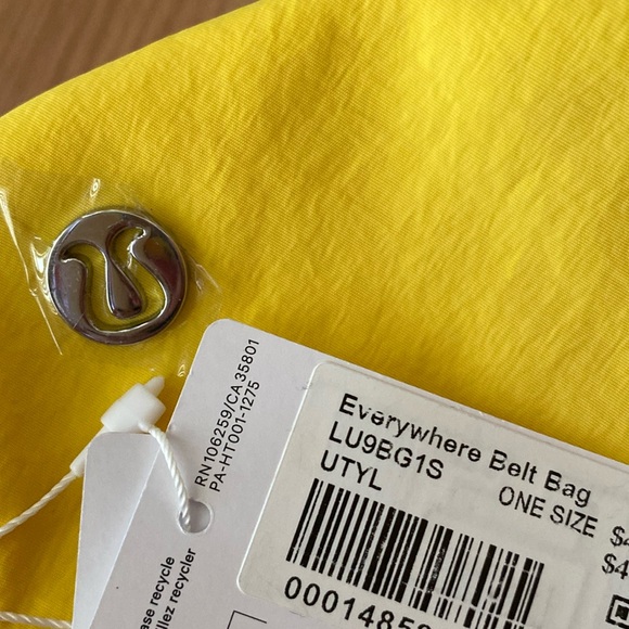 ❤️ Lululemon Utility Yellow Extended Strap Everywhere Belt Bag NWT - Picture 11 of 12